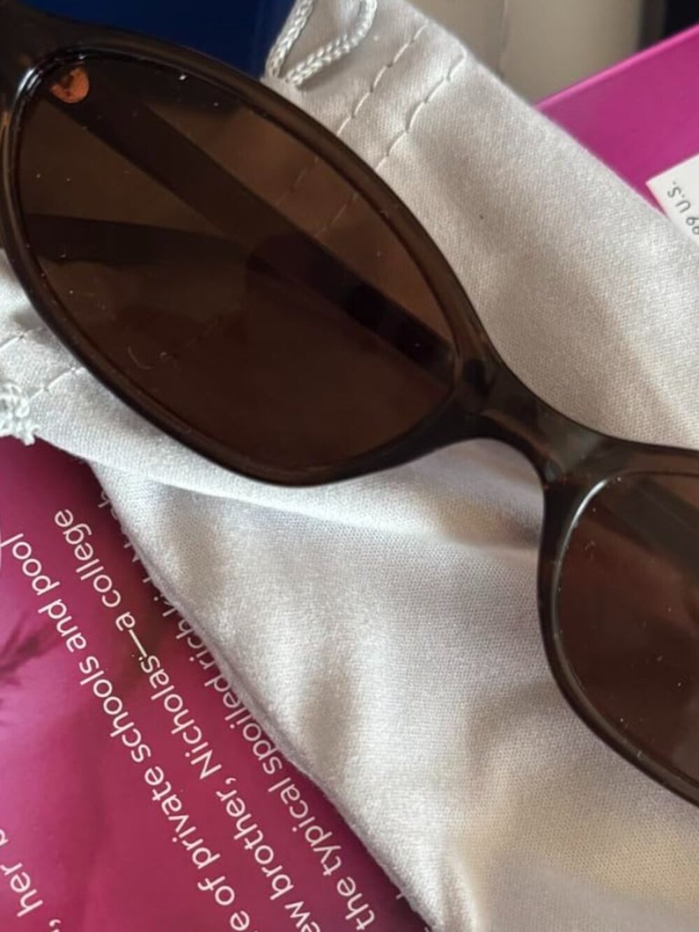 Lightweight Narrow Shades Sunglasses - Picture 2 of 7